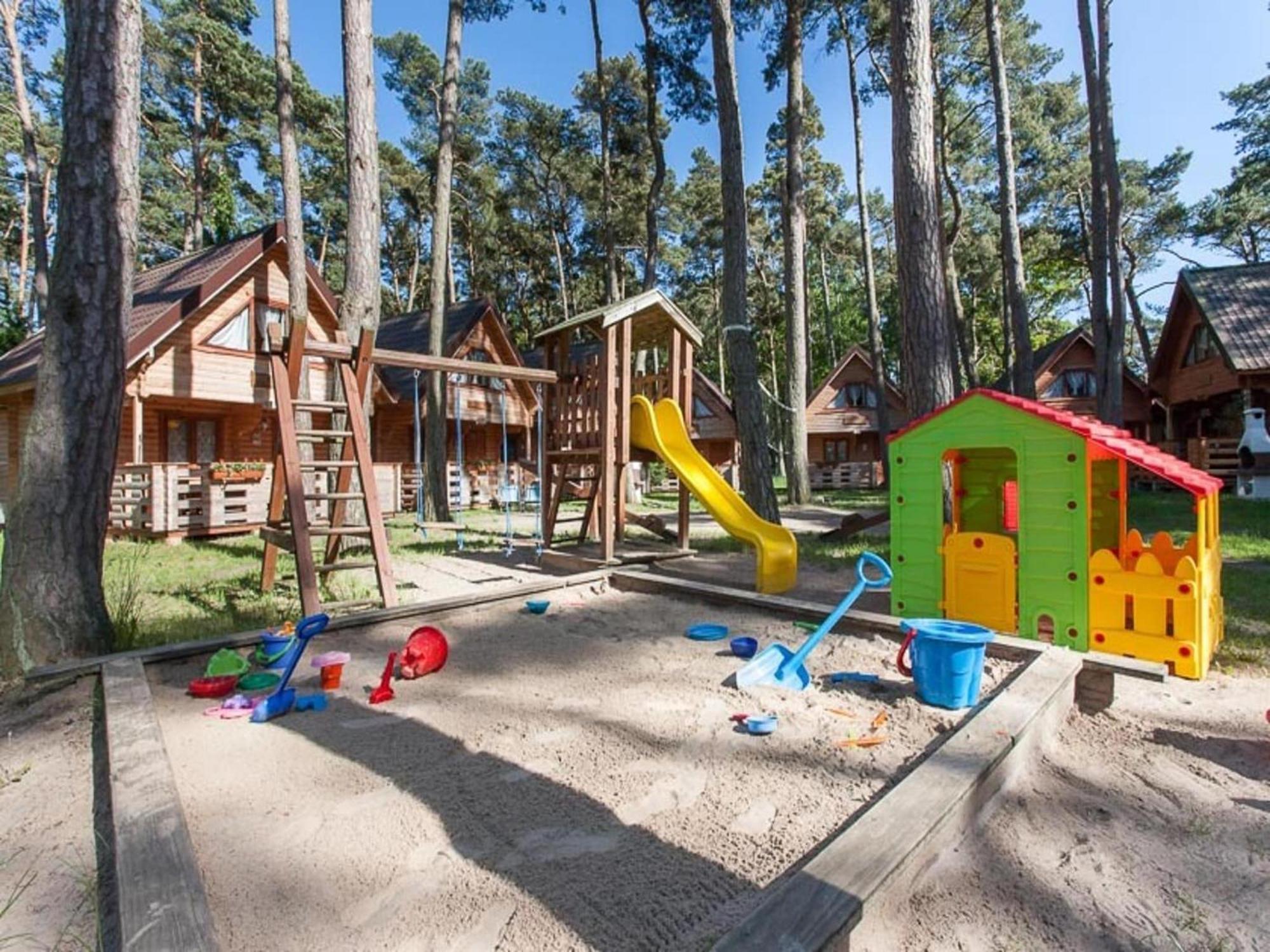 Spacious Holiday Homes Near The Beach In Pobierowo Eksteriør bilde